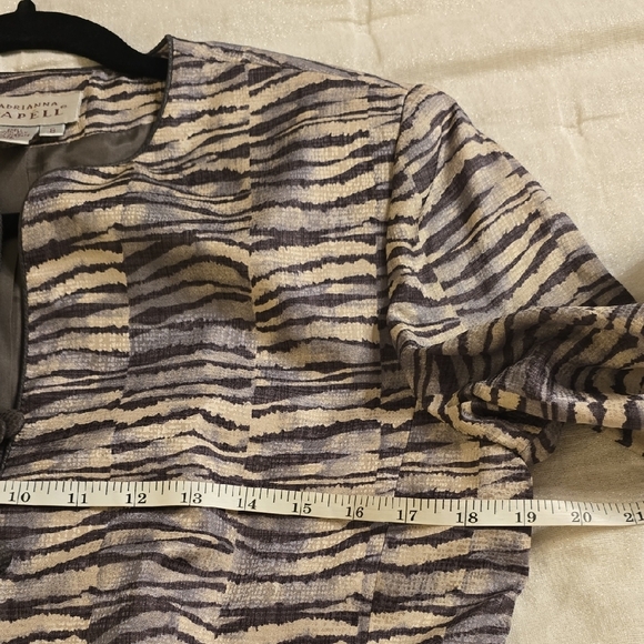 Adrianna Papell Silk Women's Patterned Blazer - Gray and Silver - Picture 7 of 15